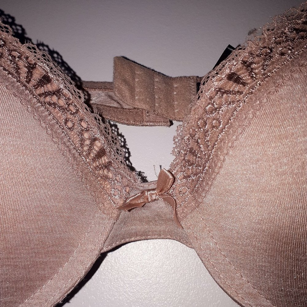Beige push-up bra - Picture 2 of 4